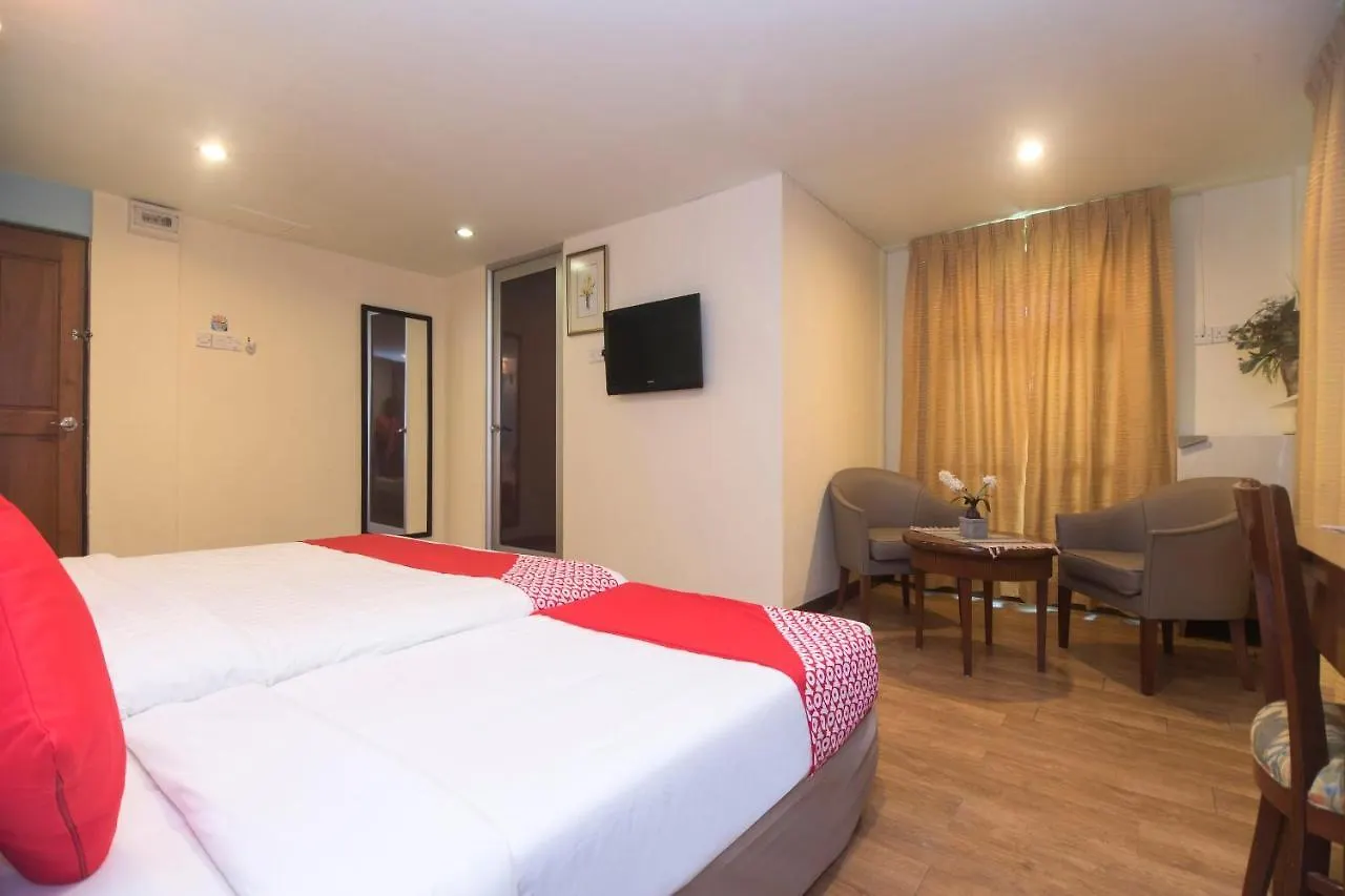 Oyo 1149 Feringghi Hotel Batu Ferringhi 2*,