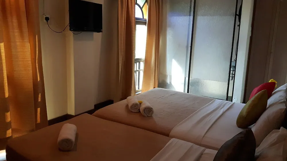 Oyo 1149 Feringghi Hotel Batu Ferringhi