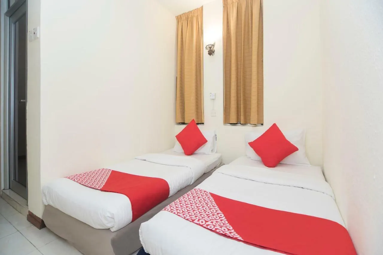 Oyo 1149 Feringghi Hotel Batu Ferringhi 2*,